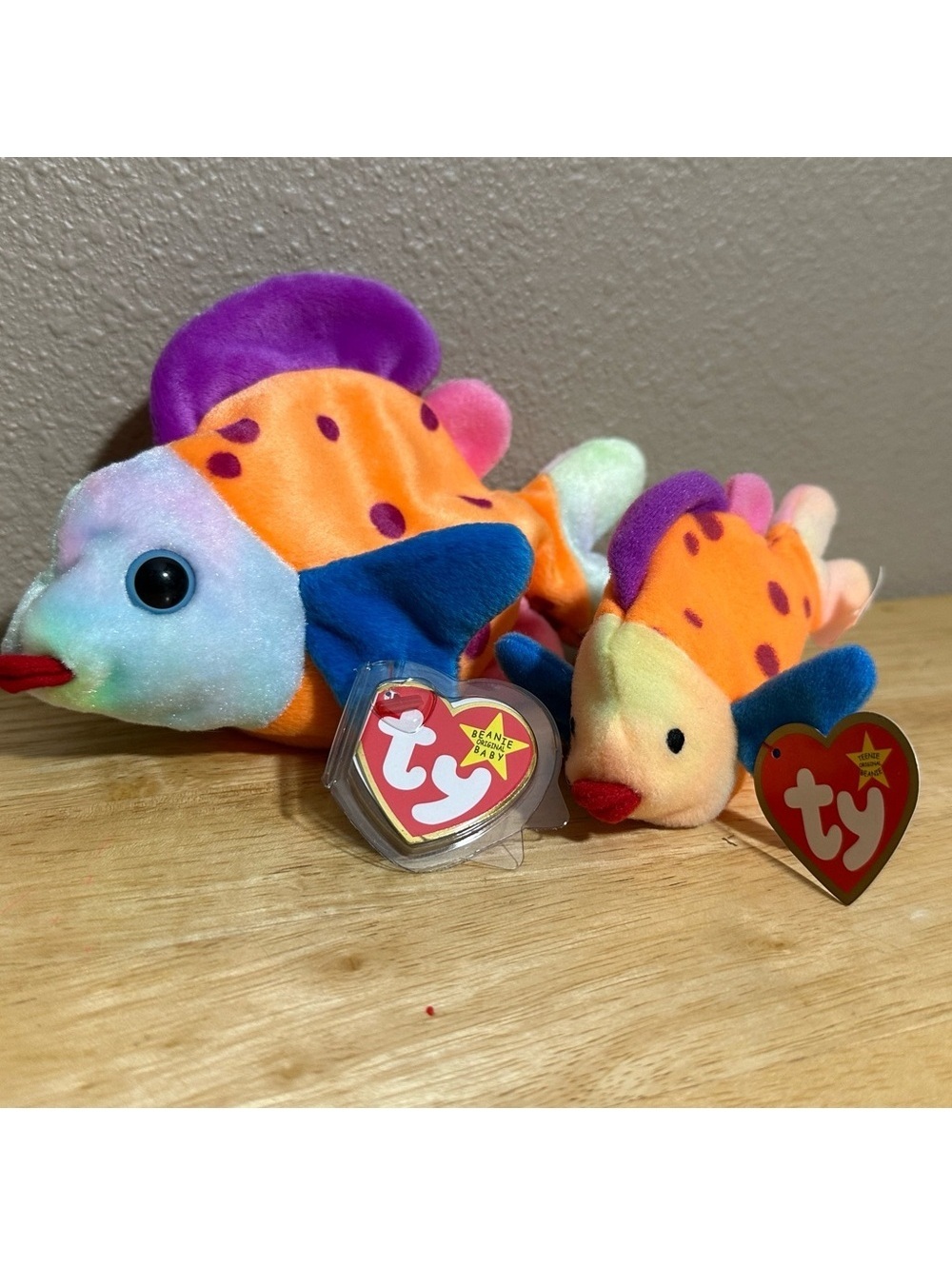 Ty Beanie Babies Lips the Fish - Orange and Blue